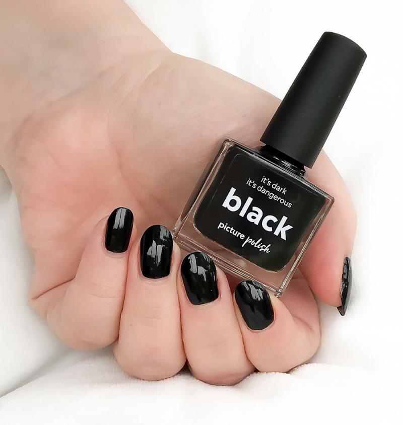 In This Review, Elodie Gives You the Scoop on Black Nail Polish