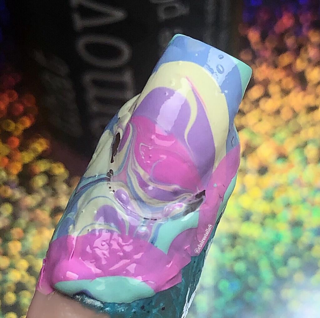 Water Marbling Nails