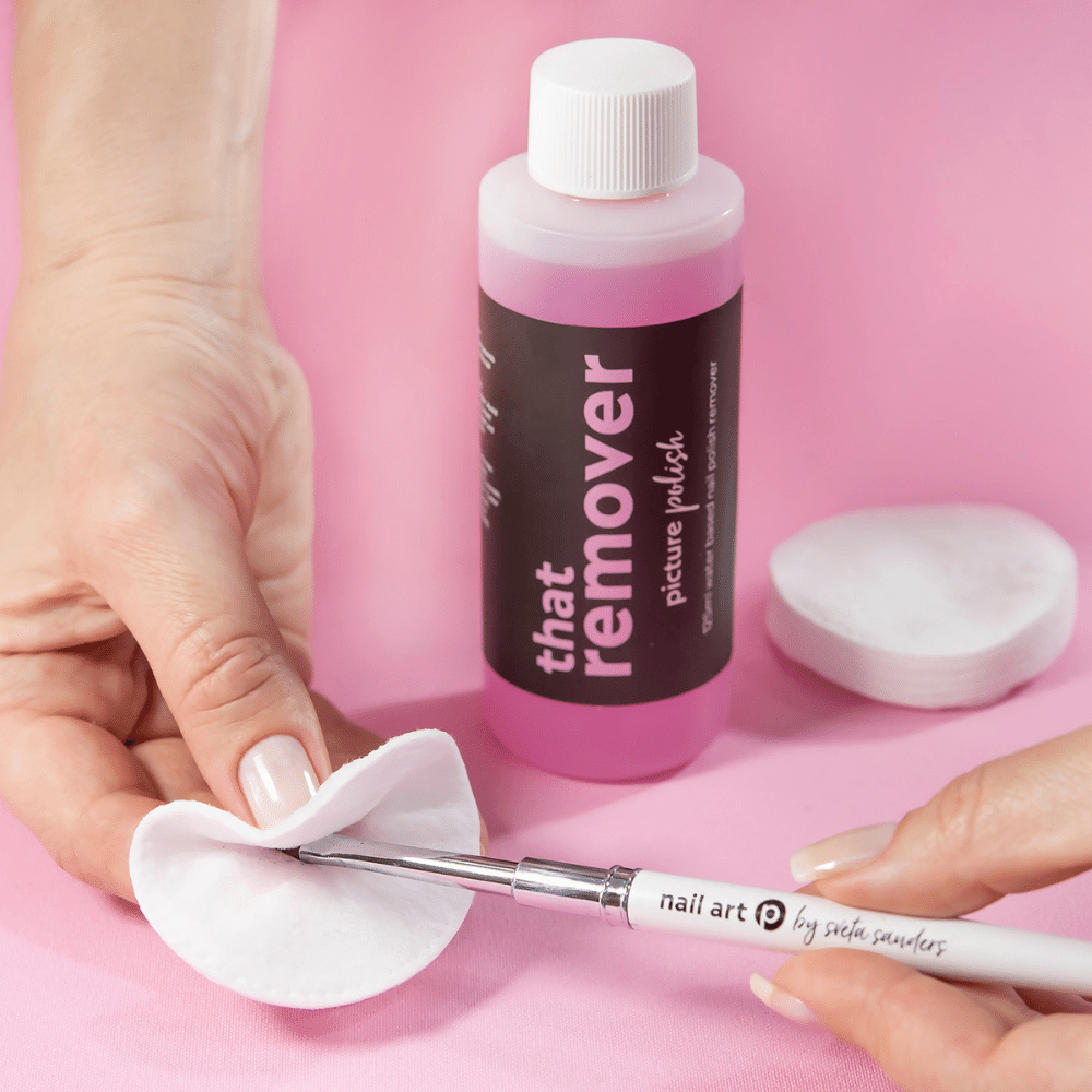 Nail Art Brush Clean Up Makeup Pad Method