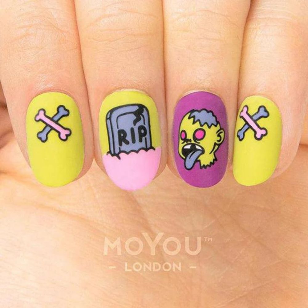 Moyou London Nail Art Halloween 08 Stamping Plate