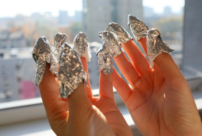 How To Remove Gel Nail Polish At Home