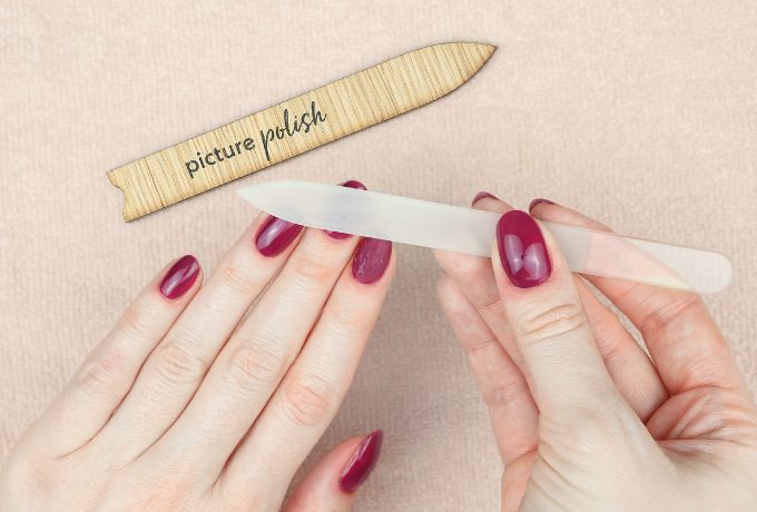 How To Files Nails When Removing Gel Nail Polish